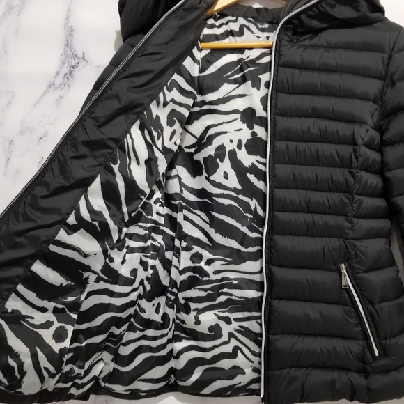 LAUNDRY Quilted Medium Weight Black Hooded Jacket - Picture 8 of 12